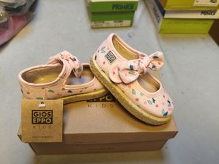 Zapatos Gios Eppo niña rosa con lazo