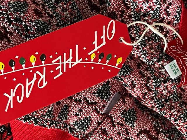 Jersey Navideño Rojo y Negro