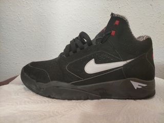 Zapatillas Nike Air Niño Negras Rojas