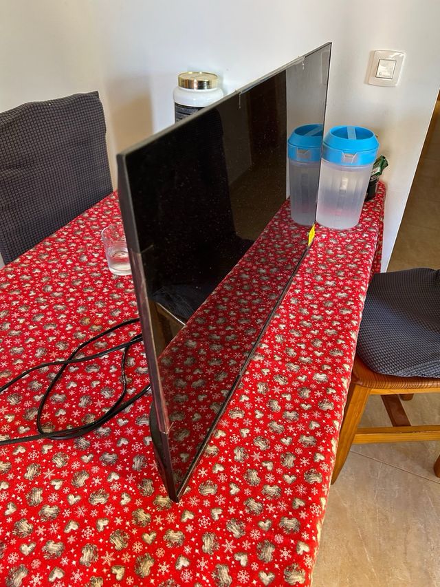 Televisión Cecotec Smart TV