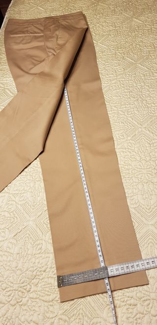 Traje Purificación García camel