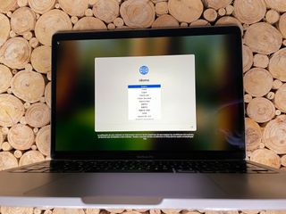 MacBook Pro 13 2020 A2251 Elegante y Potente 