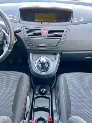 Citroen Grand C4 Picasso 2013