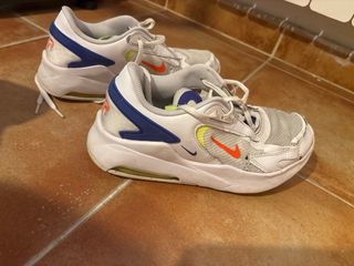 Zapatillas Nike Blancas y Azules