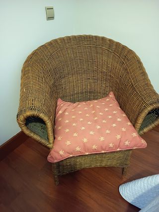 Sillón de mimbre vintage