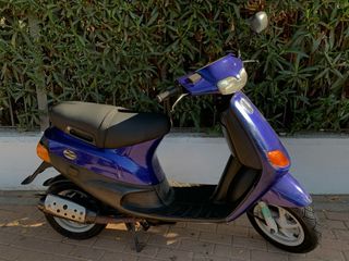 Motocicleta Piaggio Typhoon 50cc Azul