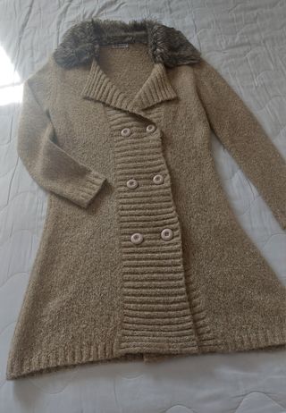 Chaqueta punto FENG beige cuello pelo