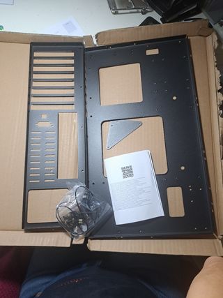 Gabinete ATX Acero Negro