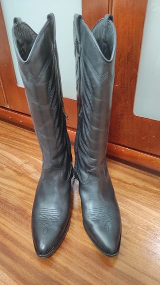 Botas cowboy piel negras talla 38