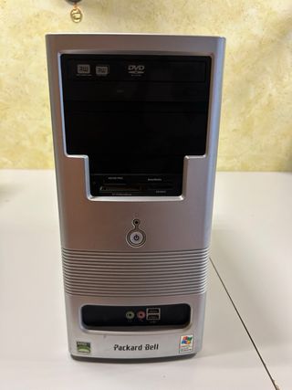 Packard Bell Ordenador Sobremesa Plata/Negro
