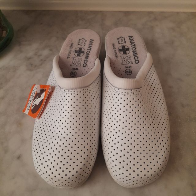 Zuecos Anatómicos Blancos Talla 38