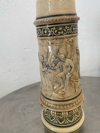 Jarra Alemana Cerámica Grabada