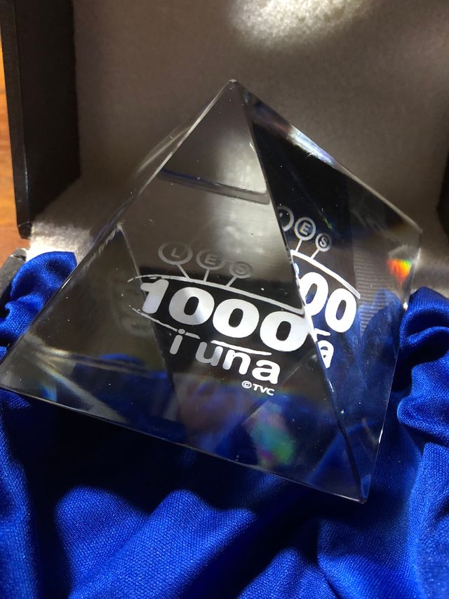 Les 1000 i una de TVC Pirámide de cristal