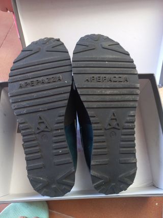 Zapatos de señora con pedrería