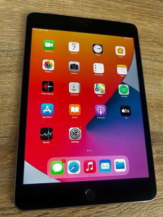 iPad mini 4 (2015)128GB LTE + Wifi