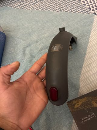 Guardabarros patinete con luz trasera