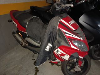 Piaggio NRG Roja y Negra