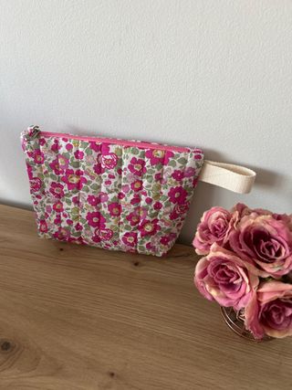 Neceser flores liberty rosa