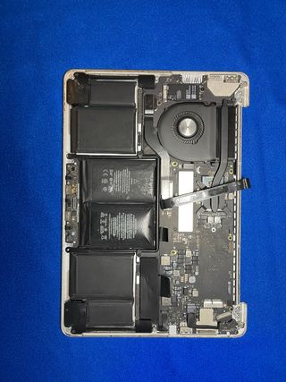 MacBook Pro A1502 2015 - Piezas