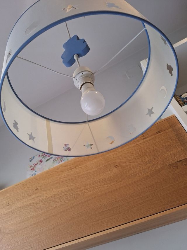 Lámpara infantil de techo