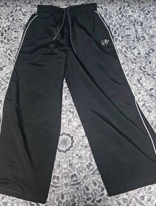 Pantalones anchos negros Shein