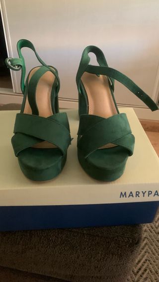 Zapatos de tacón Mary Paz verdes
