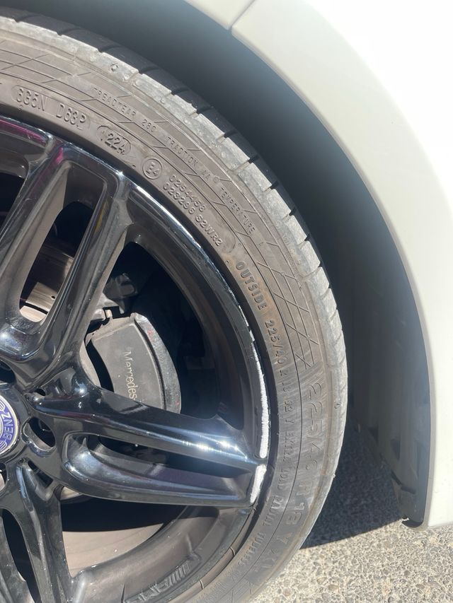 LLANTAS Mercedes CLA AMG negro brillante.