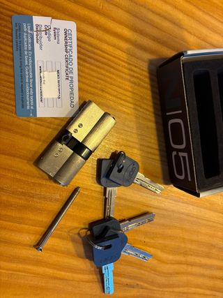 Cilindro bombin cerradura