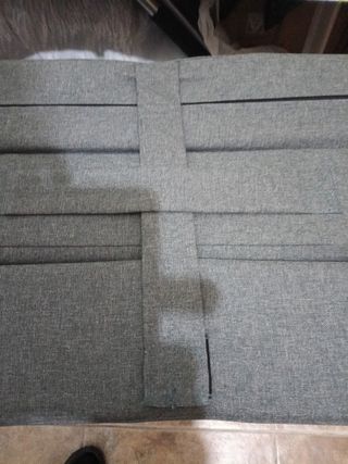 Colchón triple gris de tela plegable