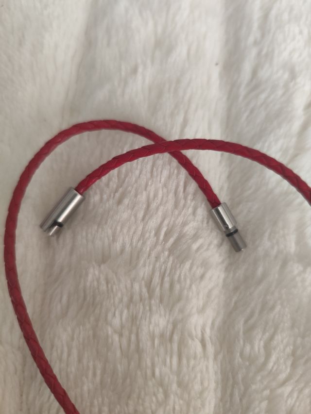 Colgante Viceroy Cuero Rojo y Plata