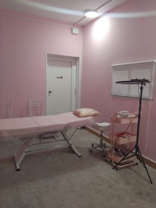 ALQUILER DE ESPACIO PARA SERVICIOS DE BELLEZA 