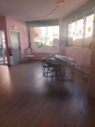 ALQUILER DE ESPACIO PARA SERVICIOS DE BELLEZA 