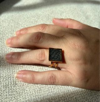 Anillo Cuadrado Cuero Piel Salmón Ajustable
