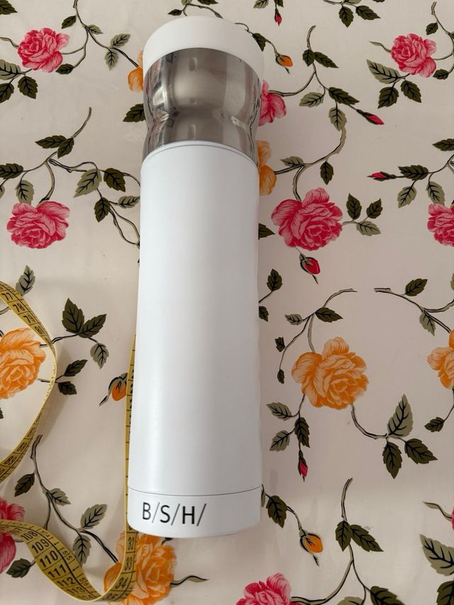 Thermos bianco e acciaio