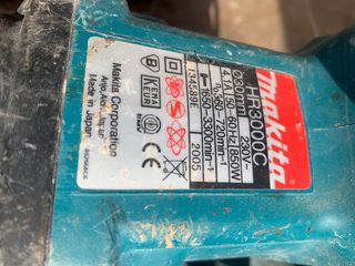 Martillo Rotativo Makita con maletín