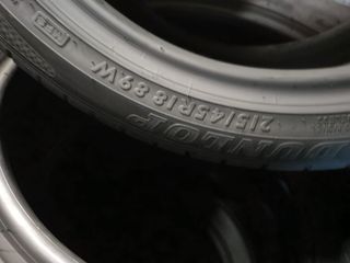 Neumático Dunlop 215/45 R18 89W