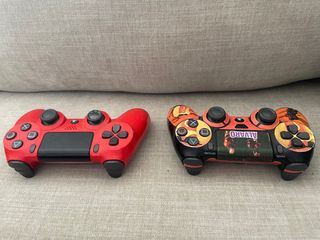 Consola PS4 Slim + 2 Mandos + Cables