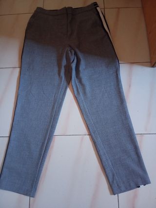Pantalones elegantes grises mujer
