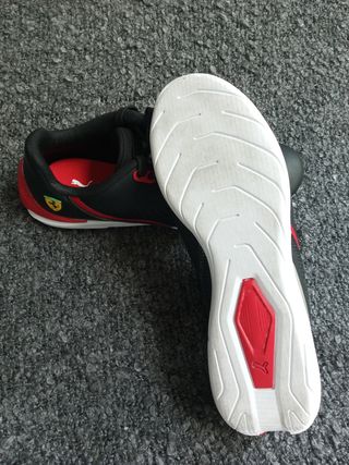 Zapatillas Puma Ferrari Drift Cat Negras Rojas