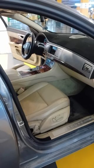 Jaguar XF 2008