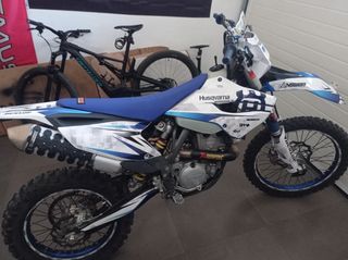 Husqvarna 350 FE de  Enduro matrículada 2013