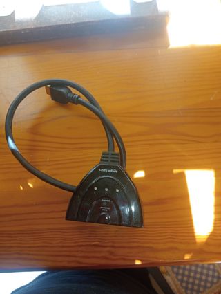 Adaptador HDMI Amazon Basics 3 Puertos