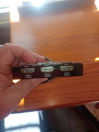 Adaptador HDMI Amazon Basics 3 Puertos