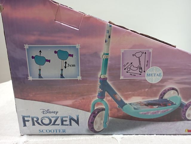 Patinete 3 Ruedas Frozen Smoby