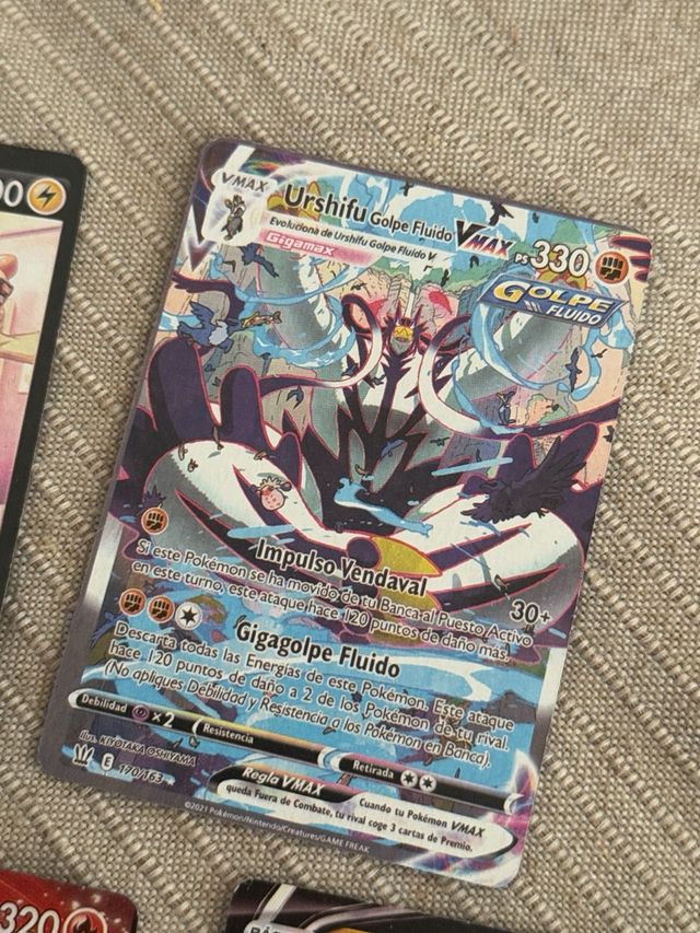 Lote Cartas Pokémon V y VMAX.