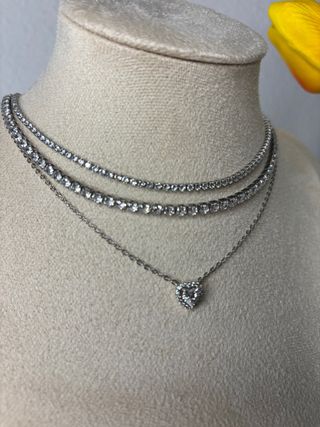 Collar de plata con corazón