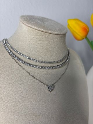 Collar de plata con corazón