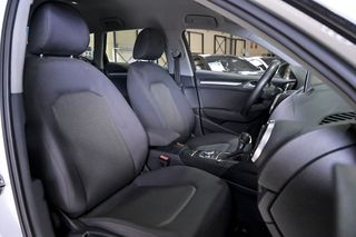 Audi A3   1.6 TDI S tronic Sportback 