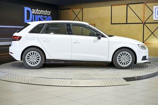 Audi A3   1.6 TDI S tronic Sportback 