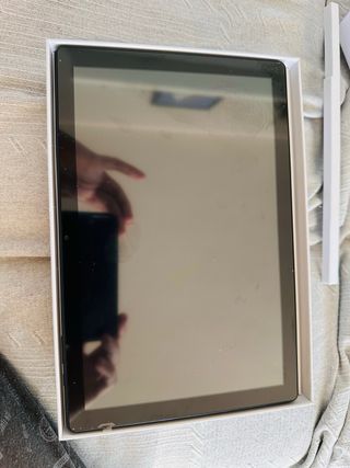 Tablet A ESTRENAR 10.1 Android 14 4GB RAM 64GB